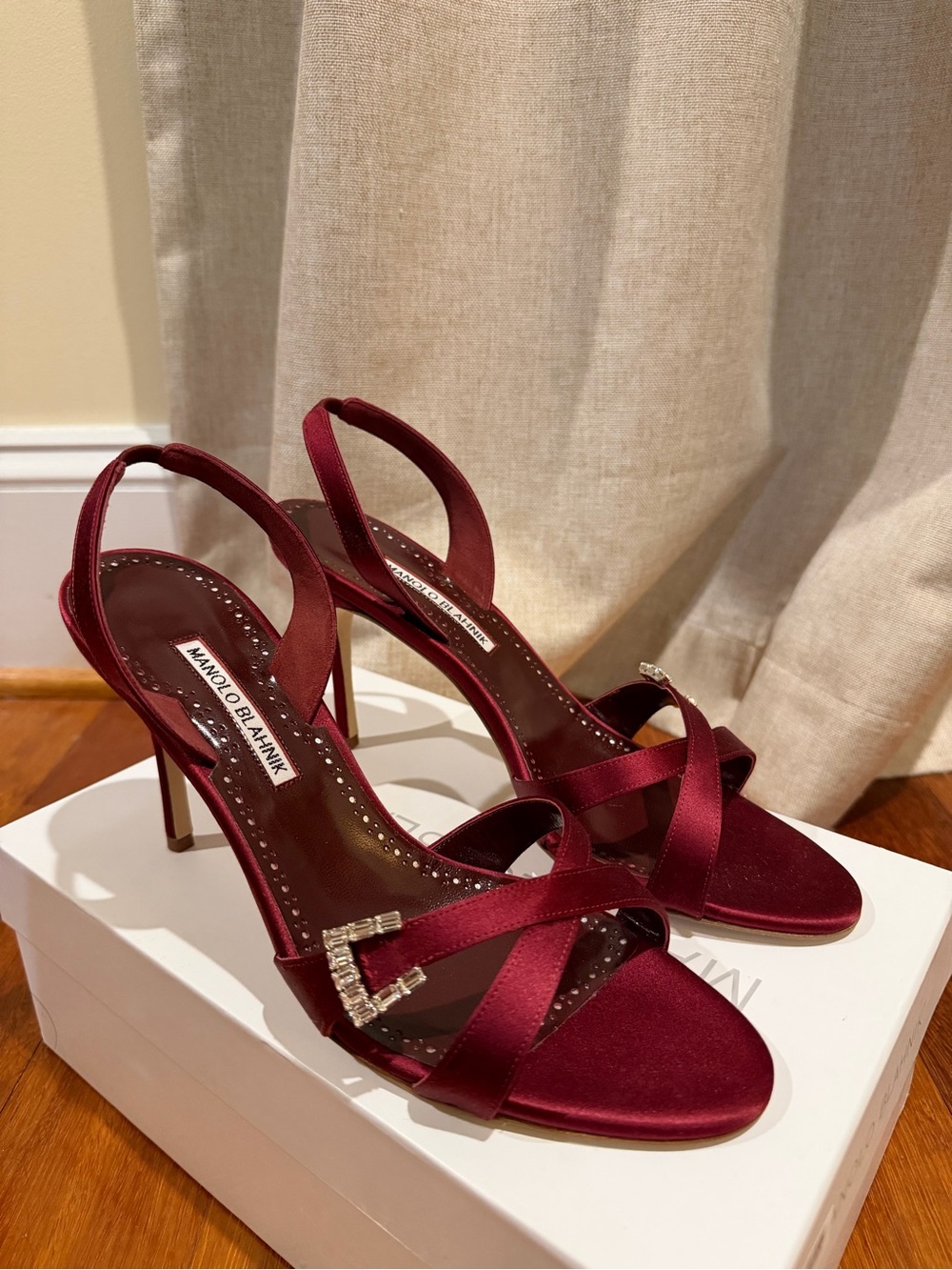 BRAND NEW Manolo Blahnik Burgundy Satin Crystal-Embellished Slingback Sandals